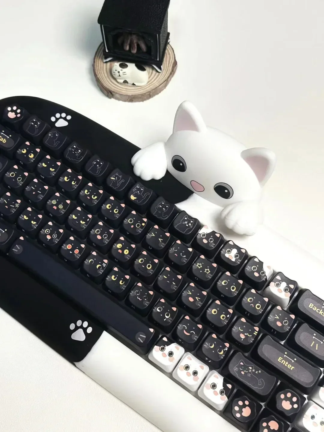 Kore Kawaii Kawaii Cat Keyboard Keycaps Set - Image 9