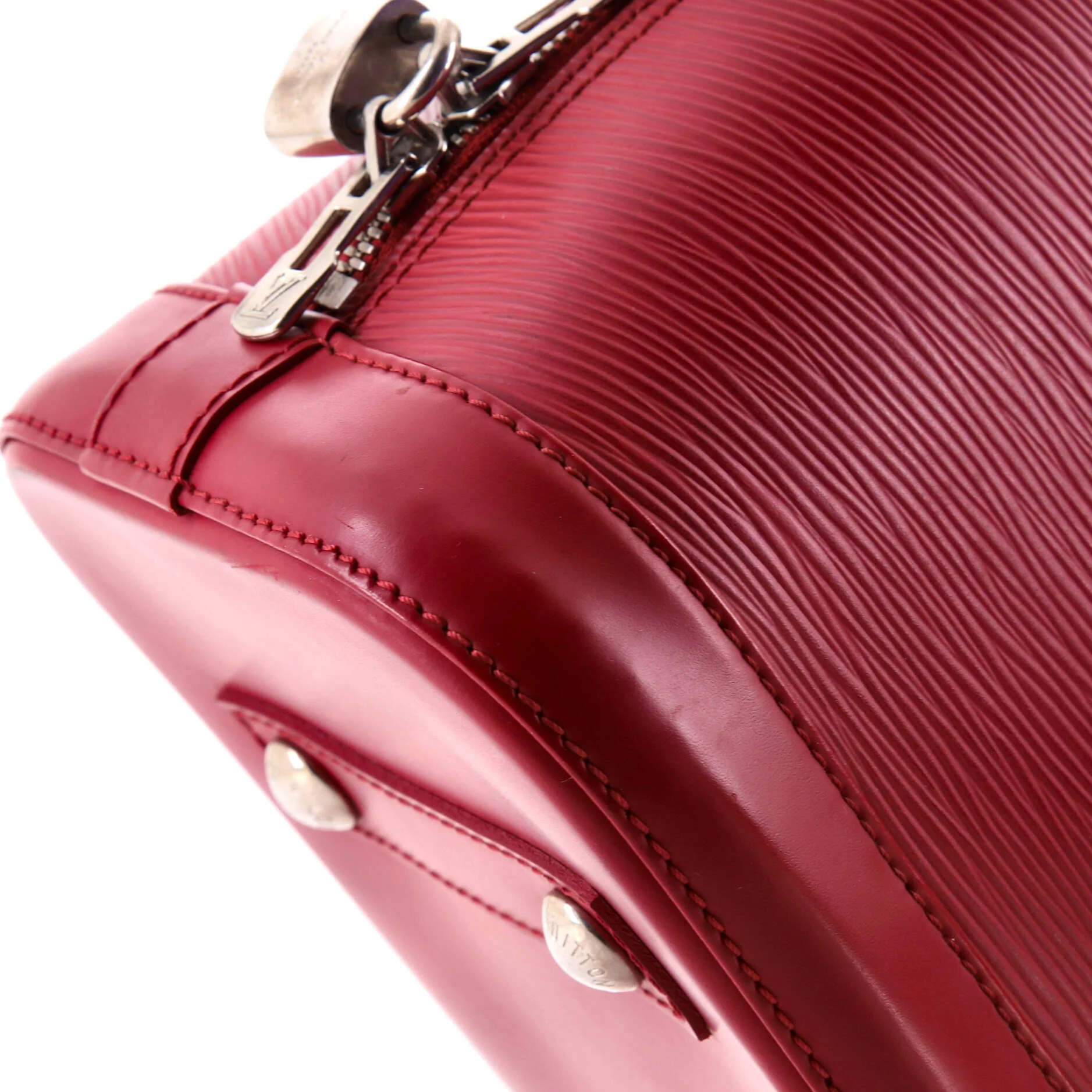 Pre-Loved Louis Vuitton Alma Handbag Epi Leather PM - Image 6